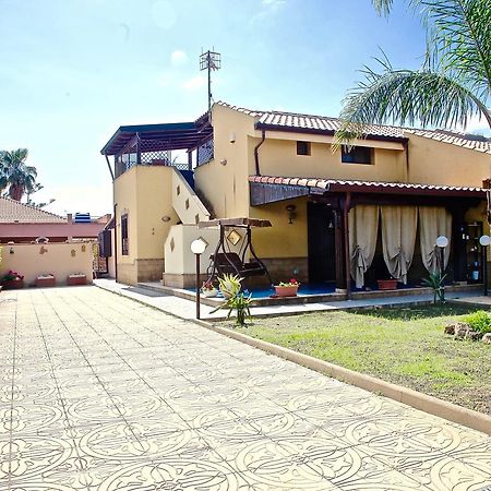 Apartamento Acasaammari Campofelice Di Roccella Exterior foto