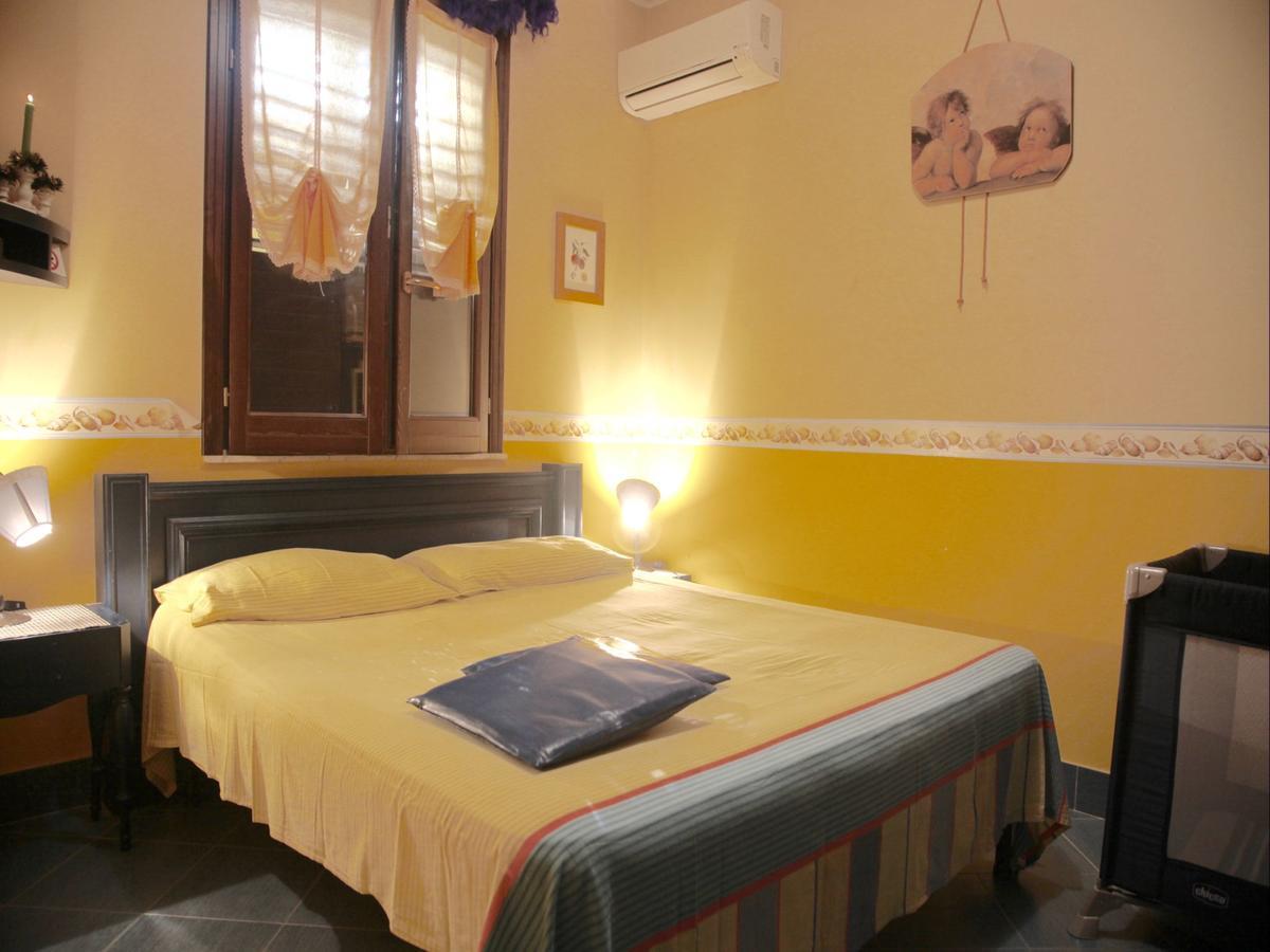 Apartamento Acasaammari Campofelice Di Roccella Exterior foto