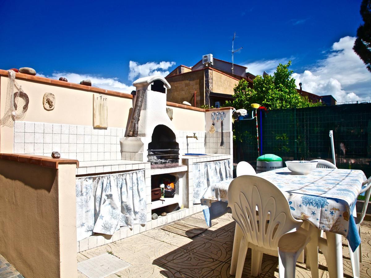 Apartamento Acasaammari Campofelice Di Roccella Exterior foto